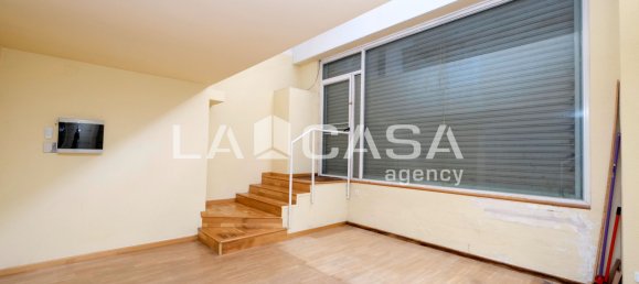 138m² Commercial property in Barcelona, Spain No. 175533 11