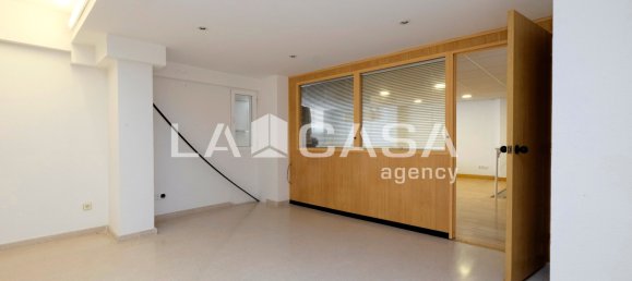 138m² Commercial property in Barcelona, Spain No. 175533 6
