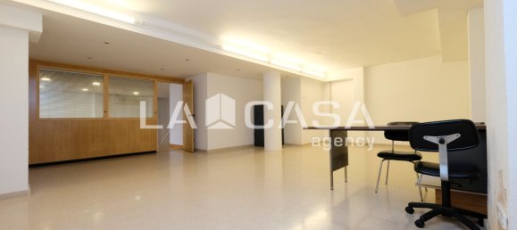 138m² Commercial property in Barcelona, Spain No. 175533 7