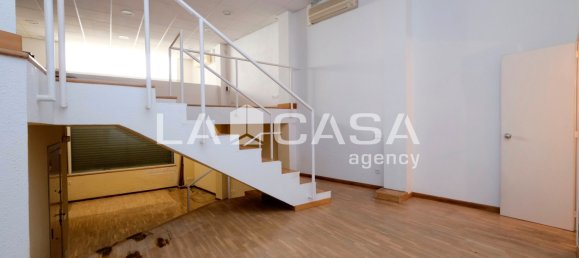 138m² Commercial property in Barcelona, Spain No. 175533 12
