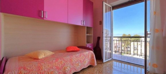3-salle Appartement à Triggiano, Italy No. 21391 26