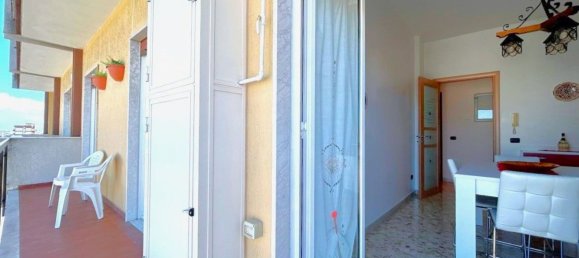 3-salle Appartement à Triggiano, Italy No. 21391 6