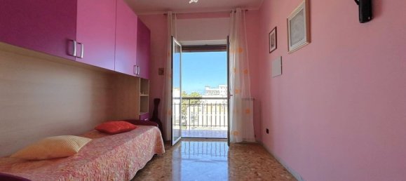 3-salle Appartement à Triggiano, Italy No. 21391 25