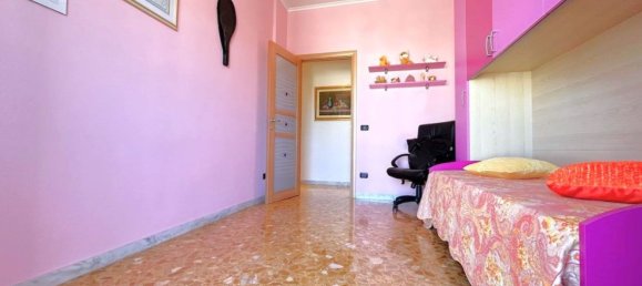 3-salle Appartement à Triggiano, Italy No. 21391 30