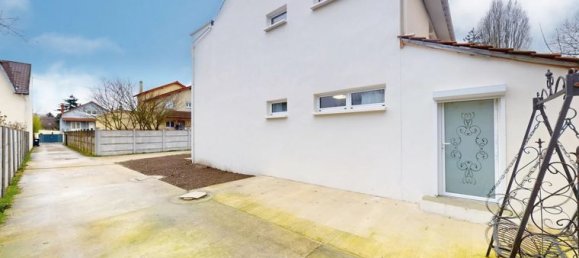 4 Schlafzimmer Haus in Montfermeil, France, Nr. 354758 15