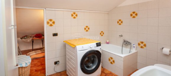 5 rooms Garage in Fossano, Italy No. 87886 27