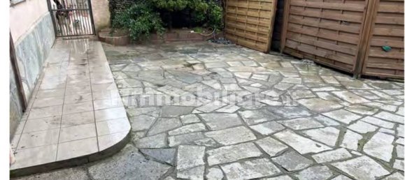 2 bedrooms Apartment in Lauriano, Italy No. 296351 4