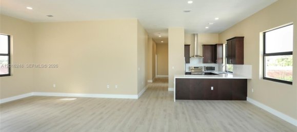 3 dormitorios villa en alquiler en Miami, Miami-Dade, Florida, USA № 614934 9