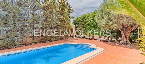 4 Schlafzimmer Haus in Alicante, Spain, Nr. 138101 4