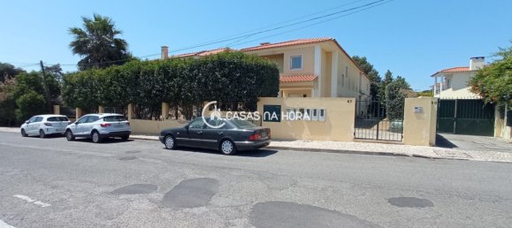 3 bedrooms House in Cascais, Portugal No. 179206 3