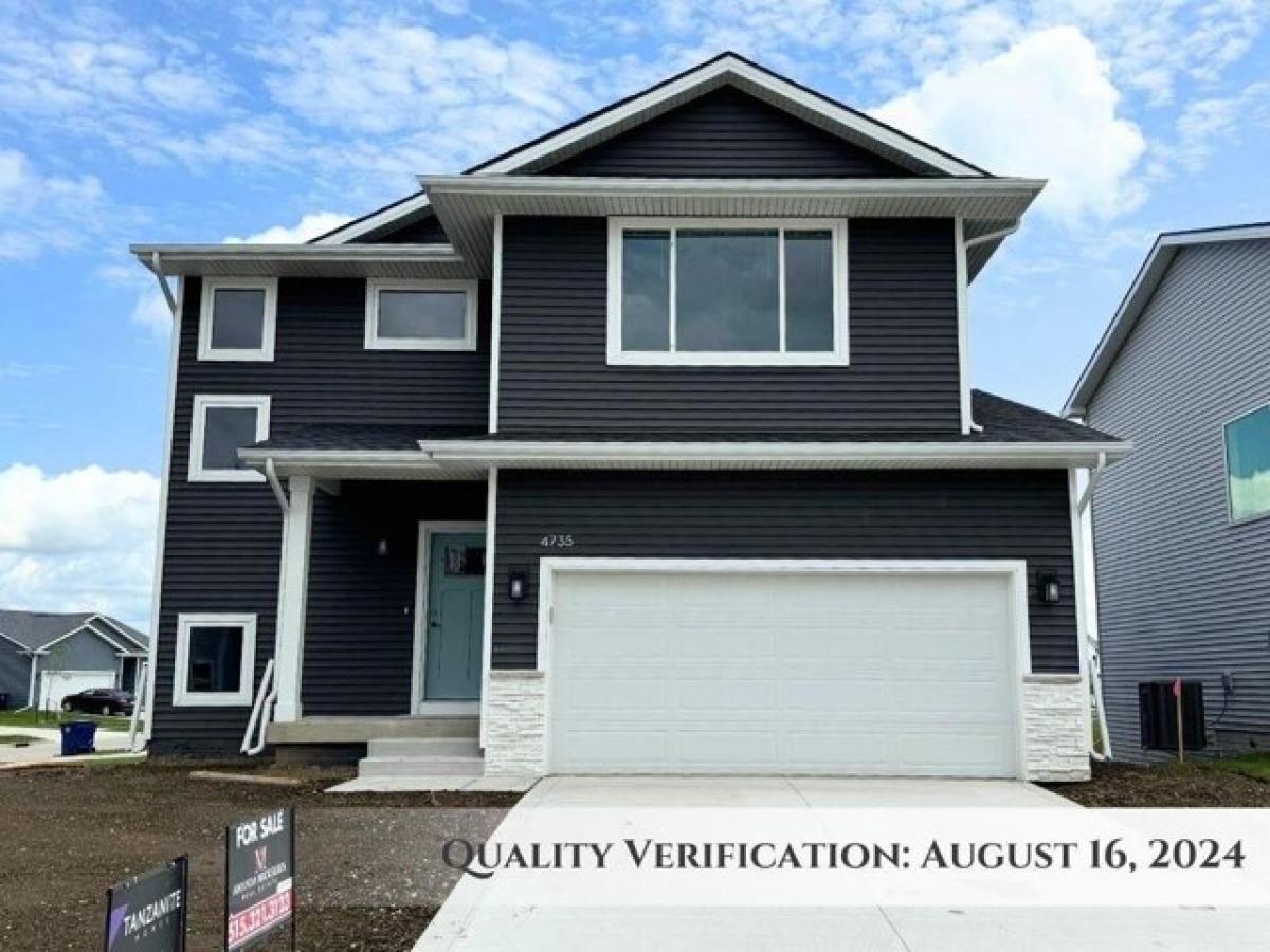 3 bedrooms House in Urbandale, USA No. 398114