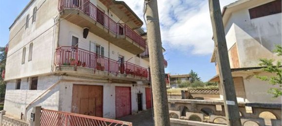 Квартира с 5 комнатами в Джиноза, Италия № 156226 11