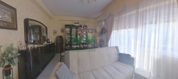 5 chambres Appartement à Reggio Calabria, Italy No. 120118 7