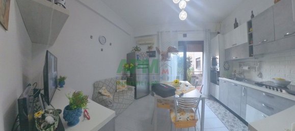 5 chambres Appartement à Reggio Calabria, Italy No. 120118 3