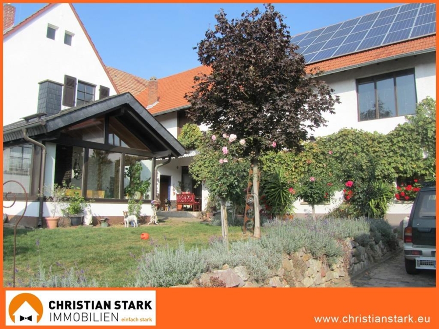 Ферма с 12 комнатами в Бад-Кройцнах, Германия № 362538