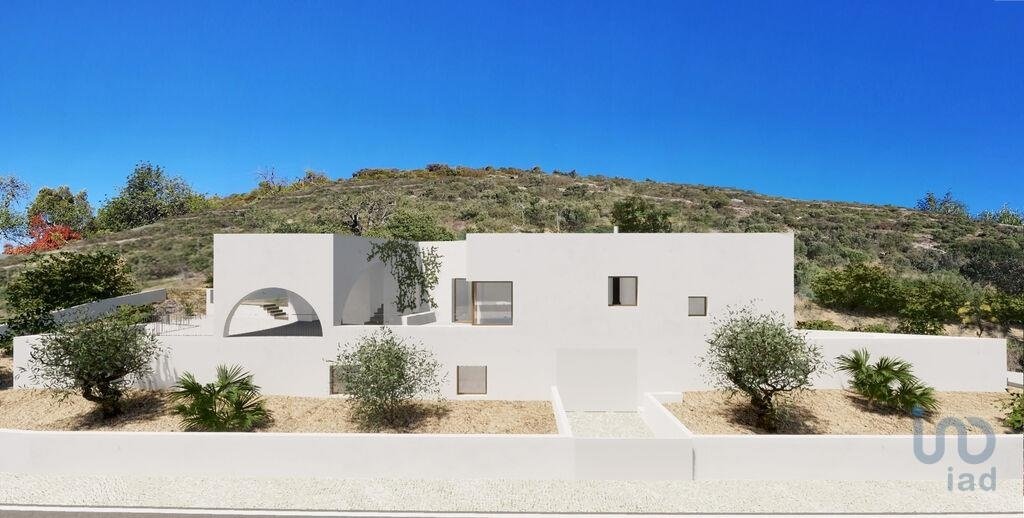 3 bedrooms Villa in Loule, Portugal No. 26356