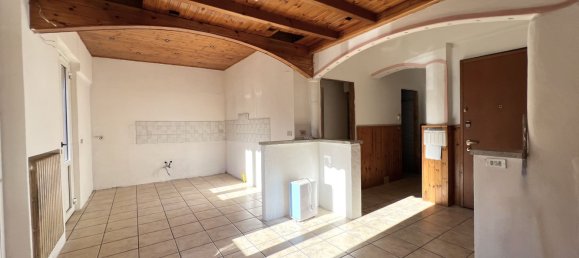 1 bedroom Apartment in Gravedona ed Uniti, Italy No. 64258 6
