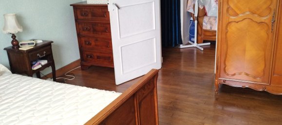 Casa de 4 dormitorios en Sully-sur-Loire, France No. 94978 12