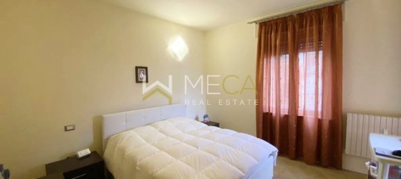 Apartamento de 2 dormitorios en Desenzano del Garda, Italy No. 119380 8
