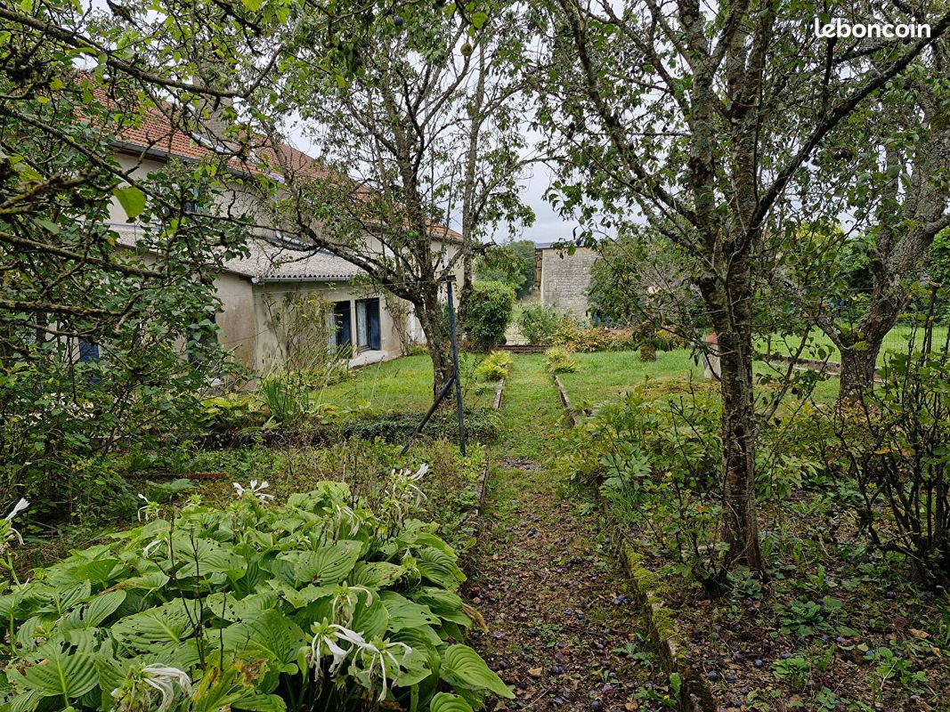 4 غرف نوم منزل في Biesles, France رقم 213057