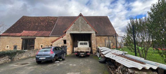 Дом с 4 спальнями в Шарантон-дю-Шер, Франция № 157076 13