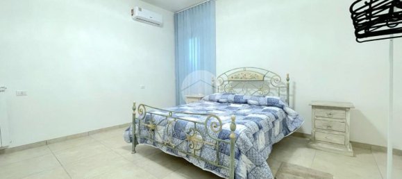 2 bedrooms Apartment in Naples, Italy No. 155364 10