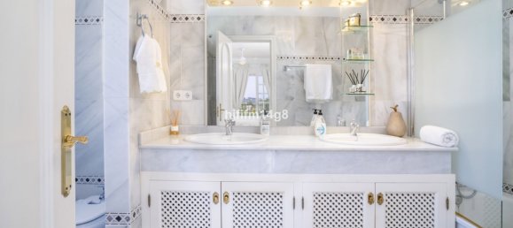 Вилла с 4 спальнями в Марбелья, Испания № 139721 23