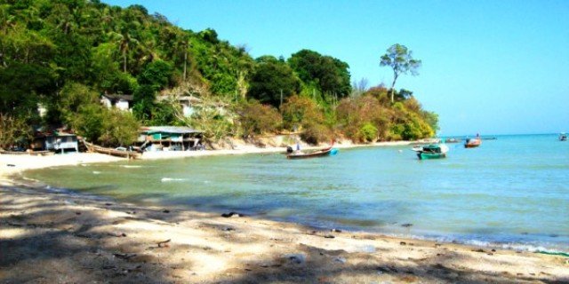 98831m² Commercial property in Ban Ratsada, Thailand No. 12327