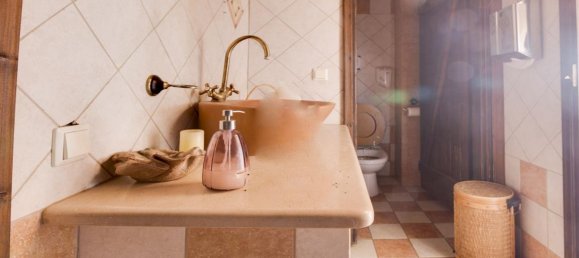 160m² Property in Thermi, Greece No. 4734 15