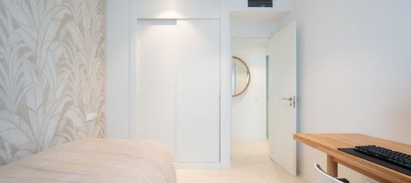 Apartamento de 3 dormitorios en Fuengirola, Spain No. 133395 16