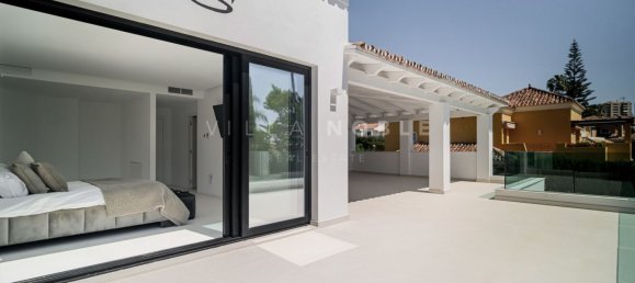 Villa T4 em Marbella, Spain N.º 96508 52