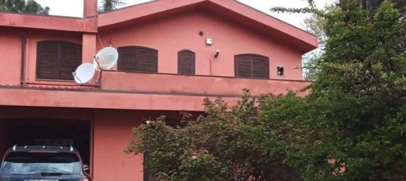 9 rooms Apartment in Latina, Italy No. 213095 30