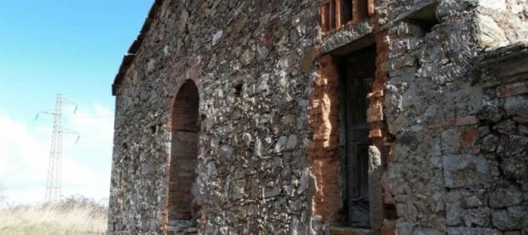 Studio in Montecatini Val di Cecina, Italy No. 1534 4