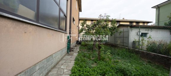 2 bedrooms Villa in Pozzuolo Martesana, Italy No. 291183 23