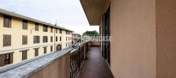 2 bedrooms Villa in Pozzuolo Martesana, Italy No. 291183 9