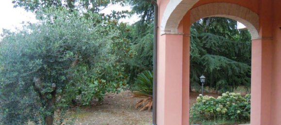 14غرفة منزل في Castelnuovo di Porto, Italy رقم 14561 42