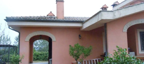 14غرفة منزل في Castelnuovo di Porto, Italy رقم 14561 21