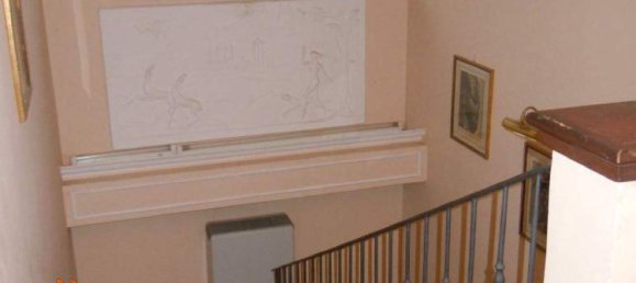 14غرفة منزل في Castelnuovo di Porto, Italy رقم 14561 36