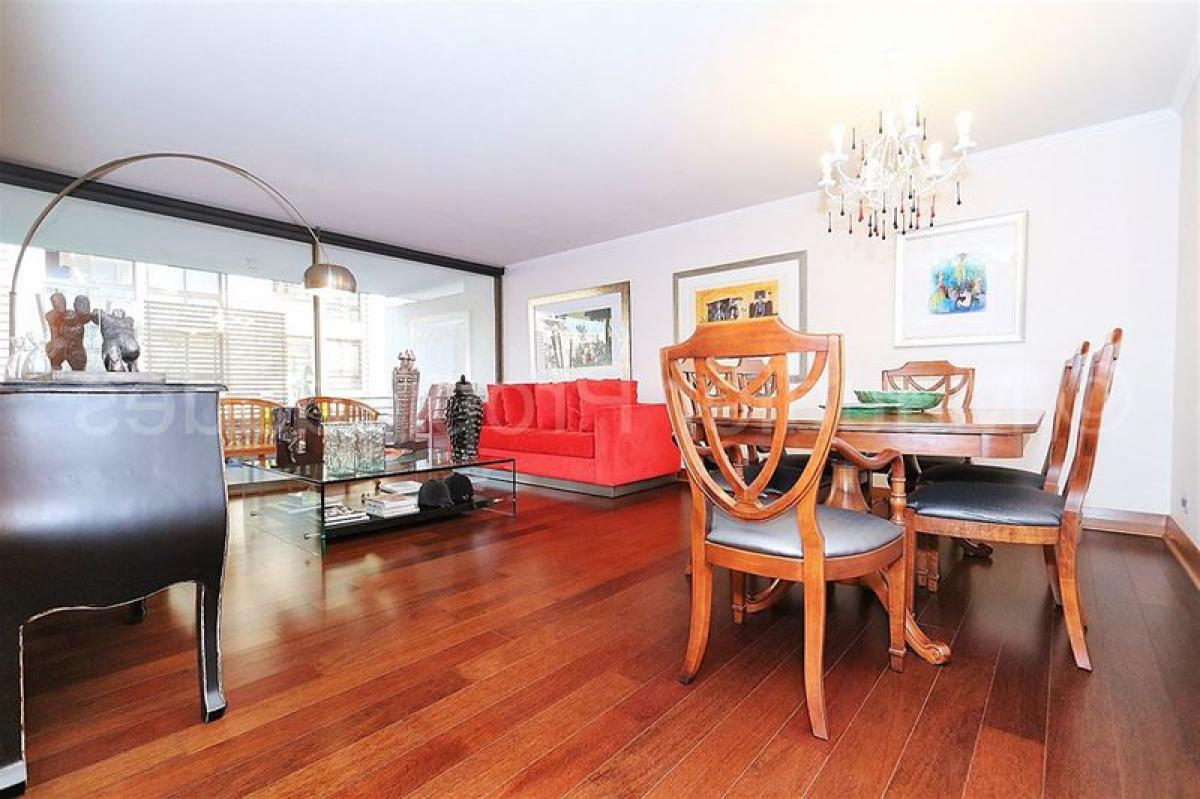 3 bedrooms Apartment in Santiago, Chile No. 1489