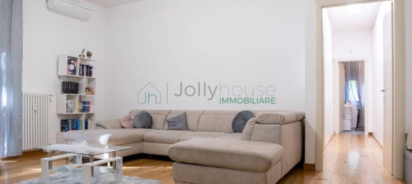 2 غرف نوم شقة في Bergamo, Italy رقم 322990 4