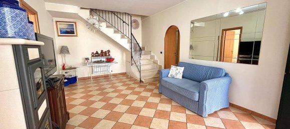 2 غرف نوم فيلا في Anzio, Italy رقم 268758 10