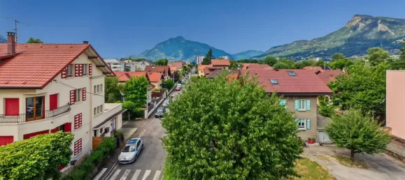 Apartamento de 2 dormitorios en Cluses, France No. 287156 7