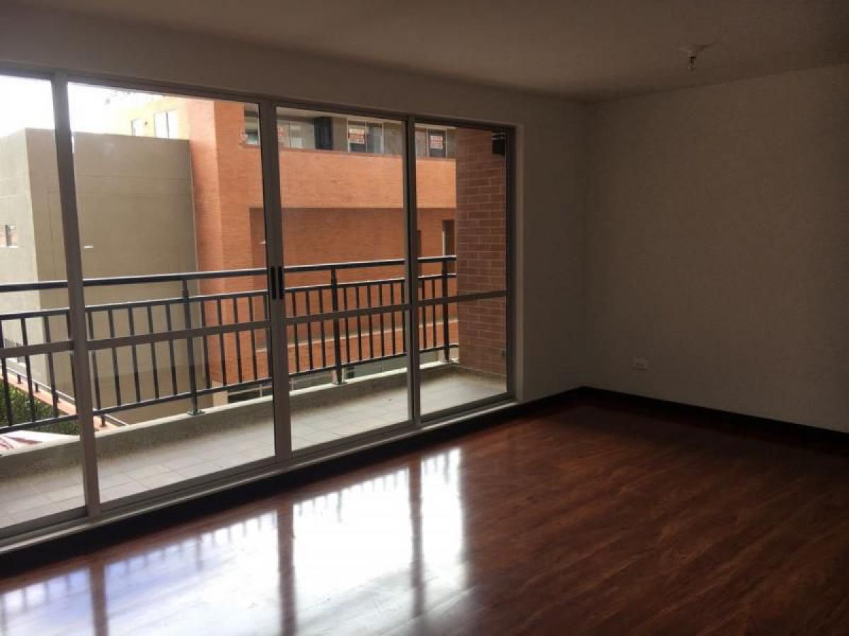 3 bedrooms House in Bogota, Colombia No. 12083