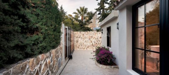 4 Schlafzimmer Villa in Marbella, Spain, Nr. 111172 2