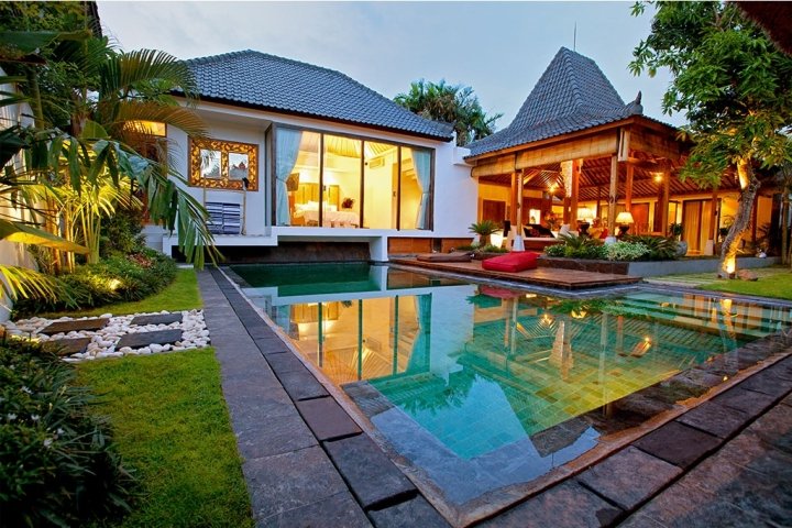 3 dormitorios villa en alquiler en Seminyak, Badung, Bali, Indonesia № 3334