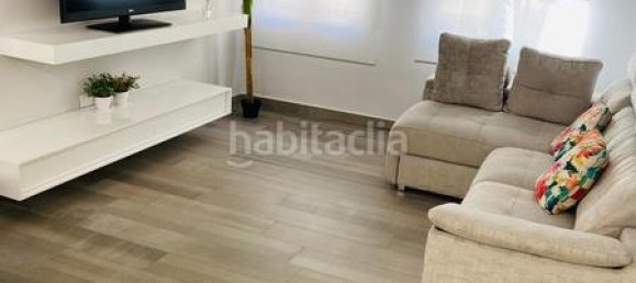 Apartamento de 2 dormitorios en Alicante, Spain No. 19490 9