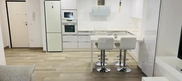 Apartamento de 2 dormitorios en Alicante, Spain No. 19490 10