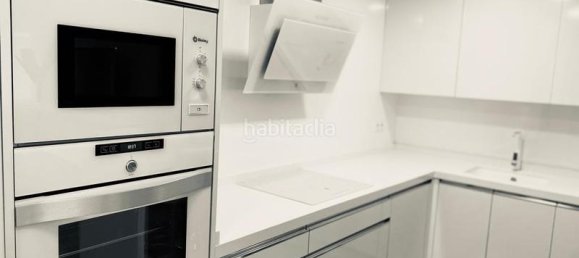 Apartamento de 2 dormitorios en Alicante, Spain No. 19490 6