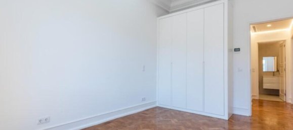 4 bedrooms Apartment in Lisbon, Portugal No. 104973 20