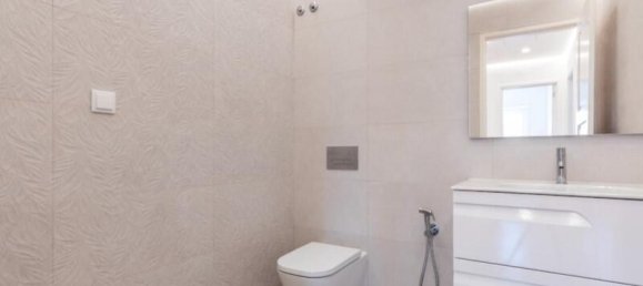 4 bedrooms Apartment in Lisbon, Portugal No. 104973 23